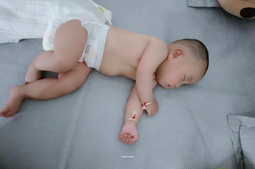 辽源宝宝口水多怎么回事